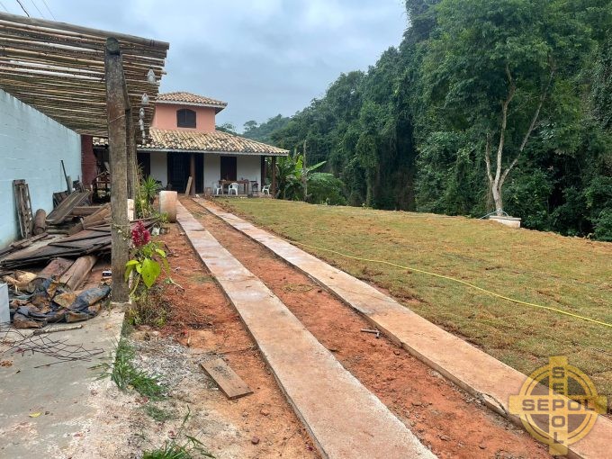 Rancho á venda no Bairro Capoeirinha em Guararema/SP!!